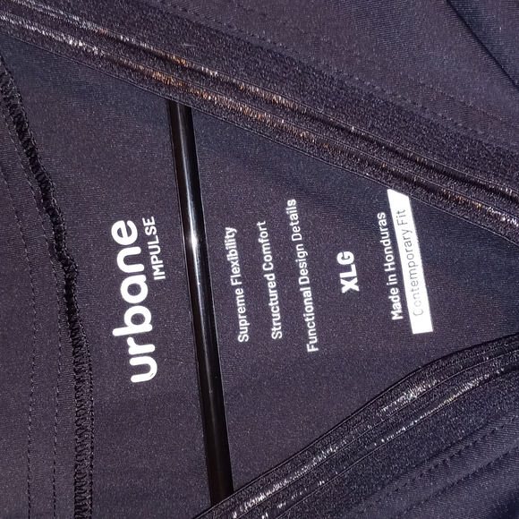 Urbane Impulse black scrub set - Picture 4 of 8